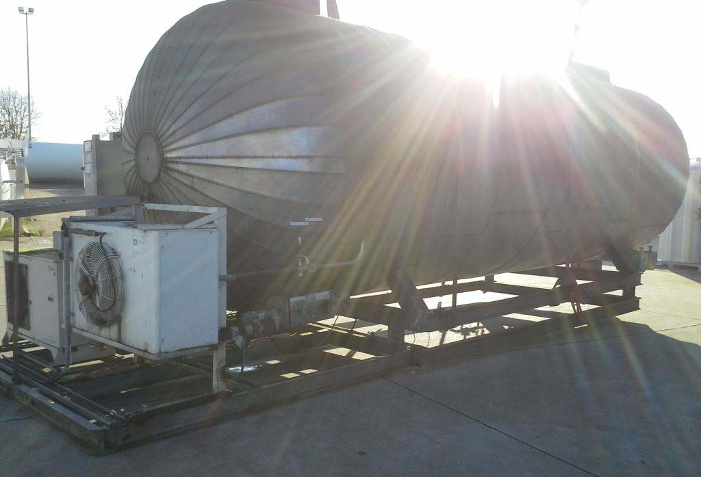 Gas tank used for CO2 liquid Carbon dioxide - Cuve de stockage: photos 3 Gas tank used for CO2 liquid Carbon dioxide - Cuve de stockage: photos 3