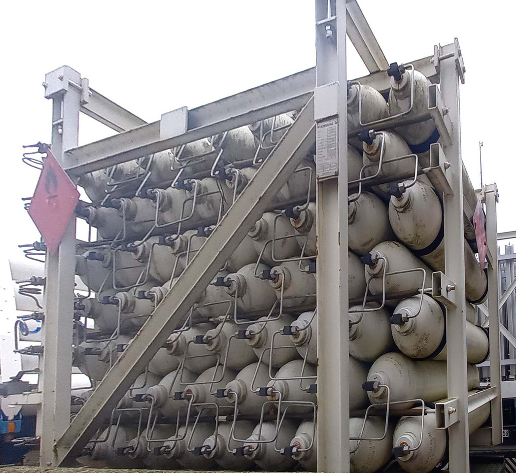 SAMRO Gas semi-trailer tube used for CNG Methane Erdgas 200 Bar - Remorque: photos 3 SAMRO Gas semi-trailer tube used for CNG Methane Erdgas 200 Bar - Remorque: photos 3