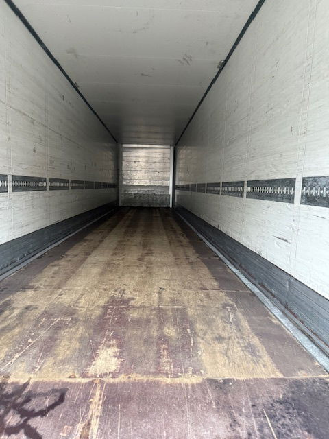 Schmitz Cargobull Achter sluitklep Liftassen - Semi-remorque fourgon: photos 3 Schmitz Cargobull Achter sluitklep Liftassen - Semi-remorque fourgon: photos 3