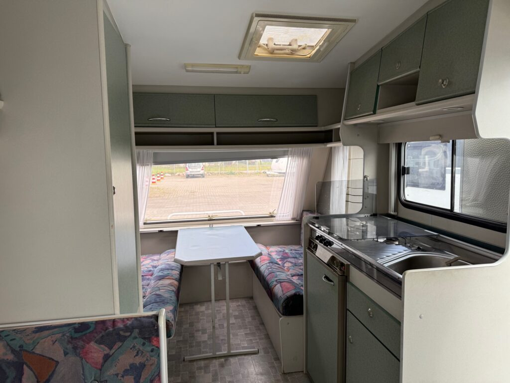 Caravane Beyerland Sprinter 400 – D 1998: photos 6