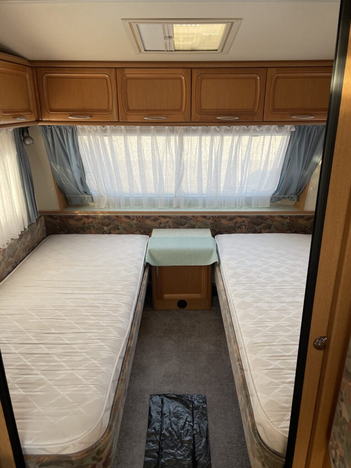 Hobby 560 UL Prestige 1998 en leasing occasion Hobby 560 UL Prestige 1998: photos 10