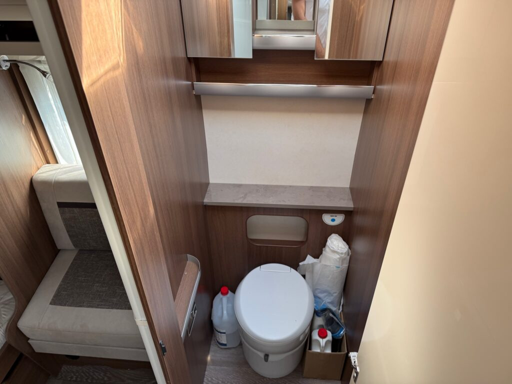 Hobby 720 KWFU Prestige 2020 en leasing occasion Hobby 720 KWFU Prestige 2020: photos 13