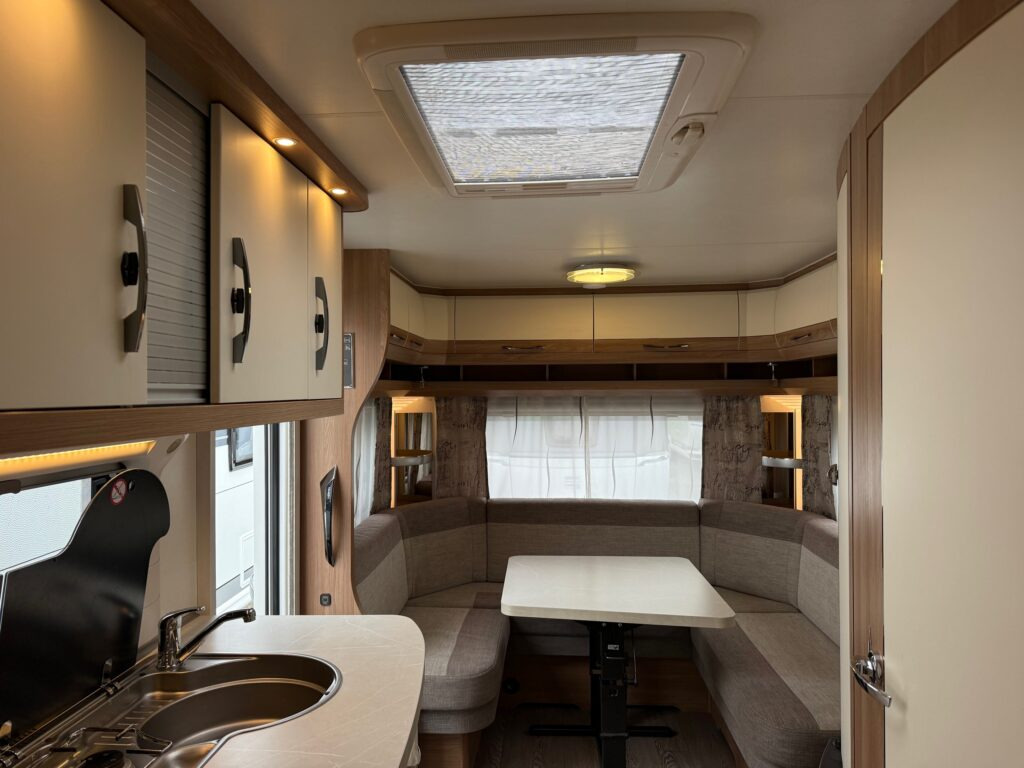 Caravane Hobby De Luxe 455 UF 2020: photos 8