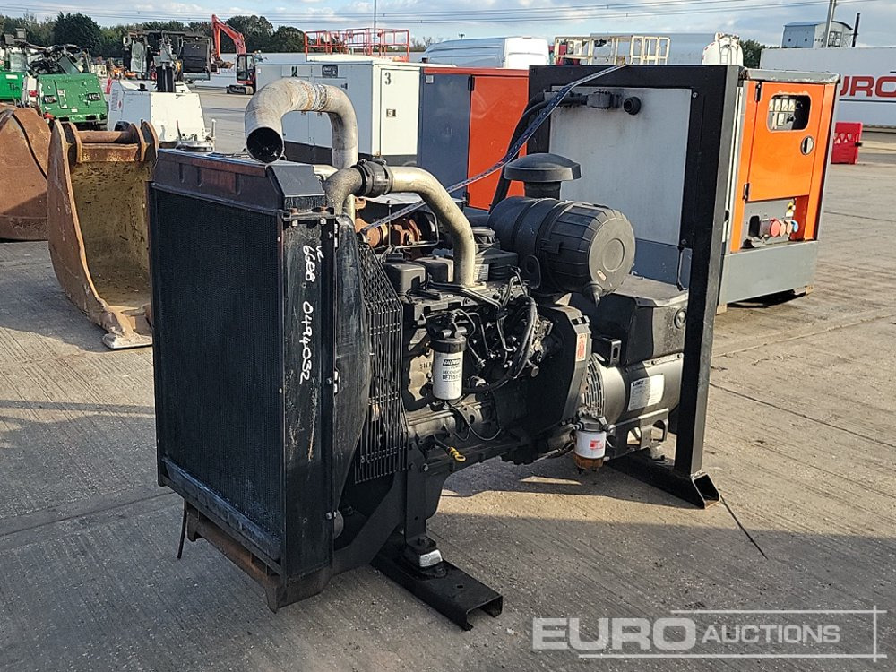 100kVA Generator, Iveco Engine - Groupe électrogène: photos 1 100kVA Generator, Iveco Engine - Groupe électrogène: photos 1