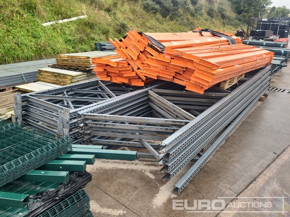 16' High Pallet Racking, Uprights & Cross Members - Matériel de chantier: photos 4 16' High Pallet Racking, Uprights & Cross Members - Matériel de chantier: photos 4