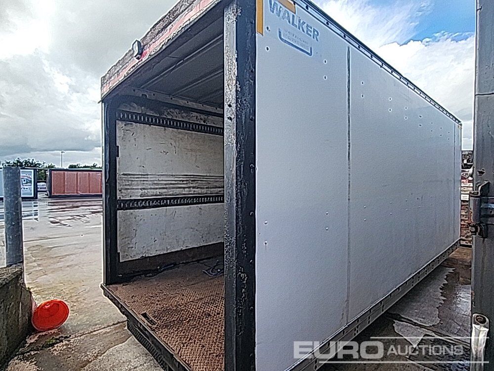 20' Box Body - Carrosserie fourgon: photos 4 20' Box Body - Carrosserie fourgon: photos 4