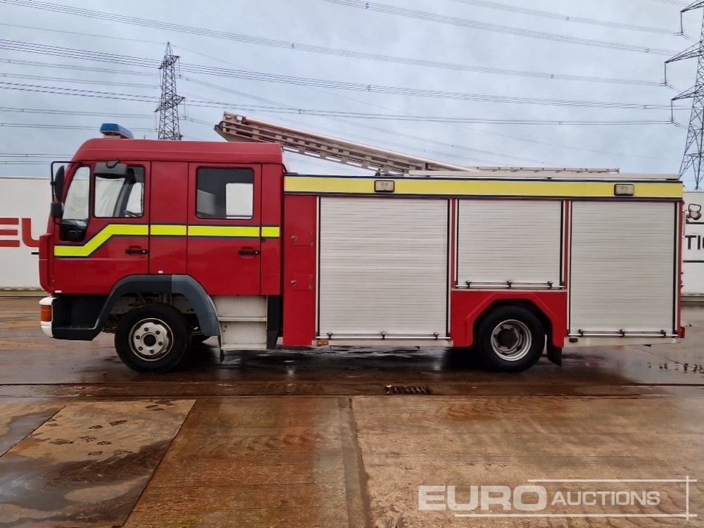 2001 MAN 4x2 Fire Engine, Manual Gearbox - Camion de pompier: photos 2 2001 MAN 4x2 Fire Engine, Manual Gearbox - Camion de pompier: photos 2