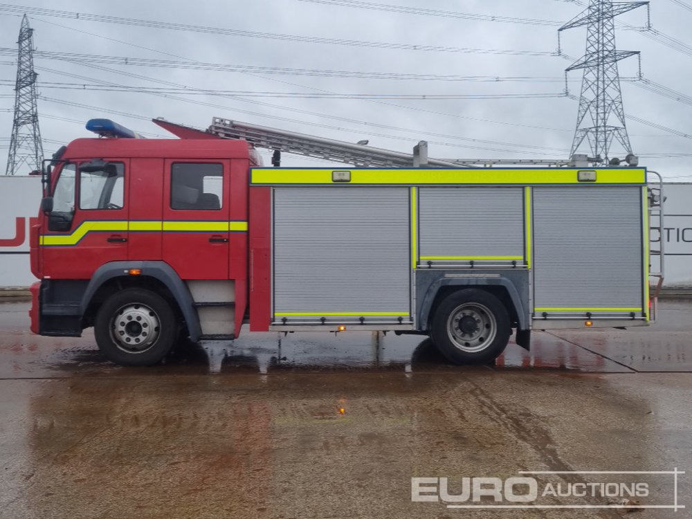 2002 MAN 4x2 Fire Engine, Automatic Gearbox - Camion de pompier: photos 2 2002 MAN 4x2 Fire Engine, Automatic Gearbox - Camion de pompier: photos 2