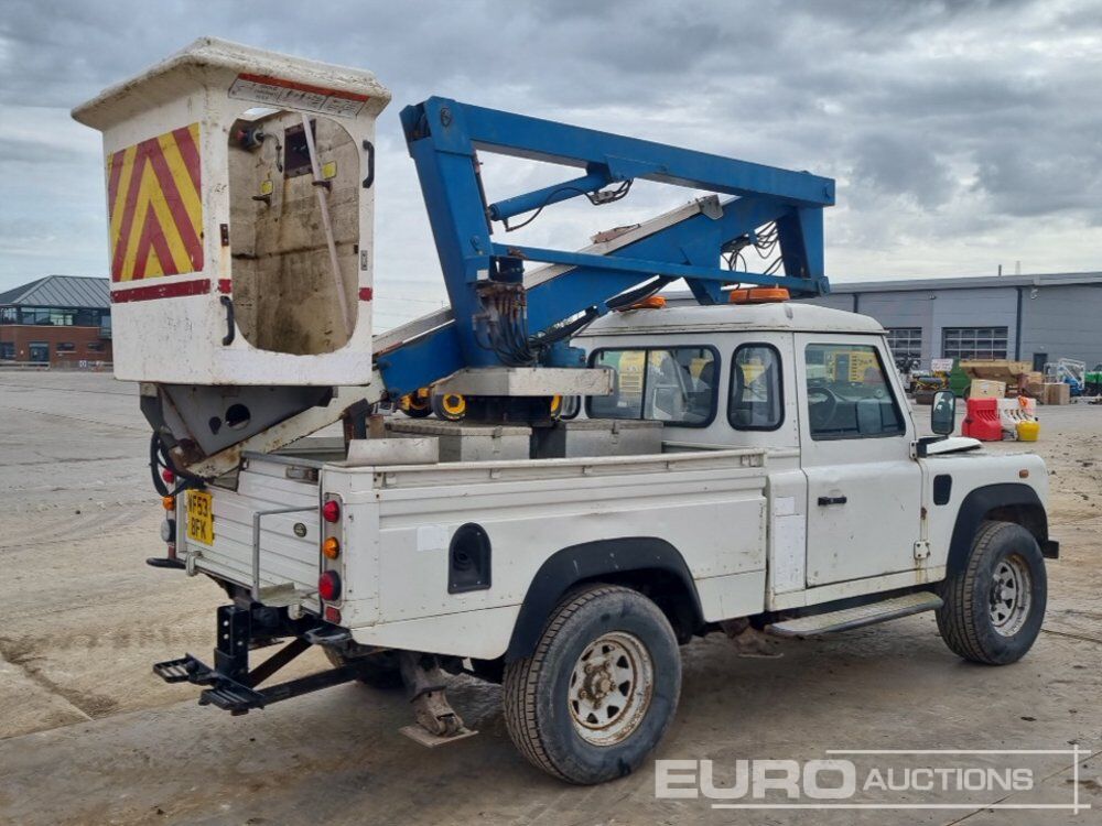 2003 Land Rover 110 - Camion avec nacelle: photos 5 2003 Land Rover 110 - Camion avec nacelle: photos 5
