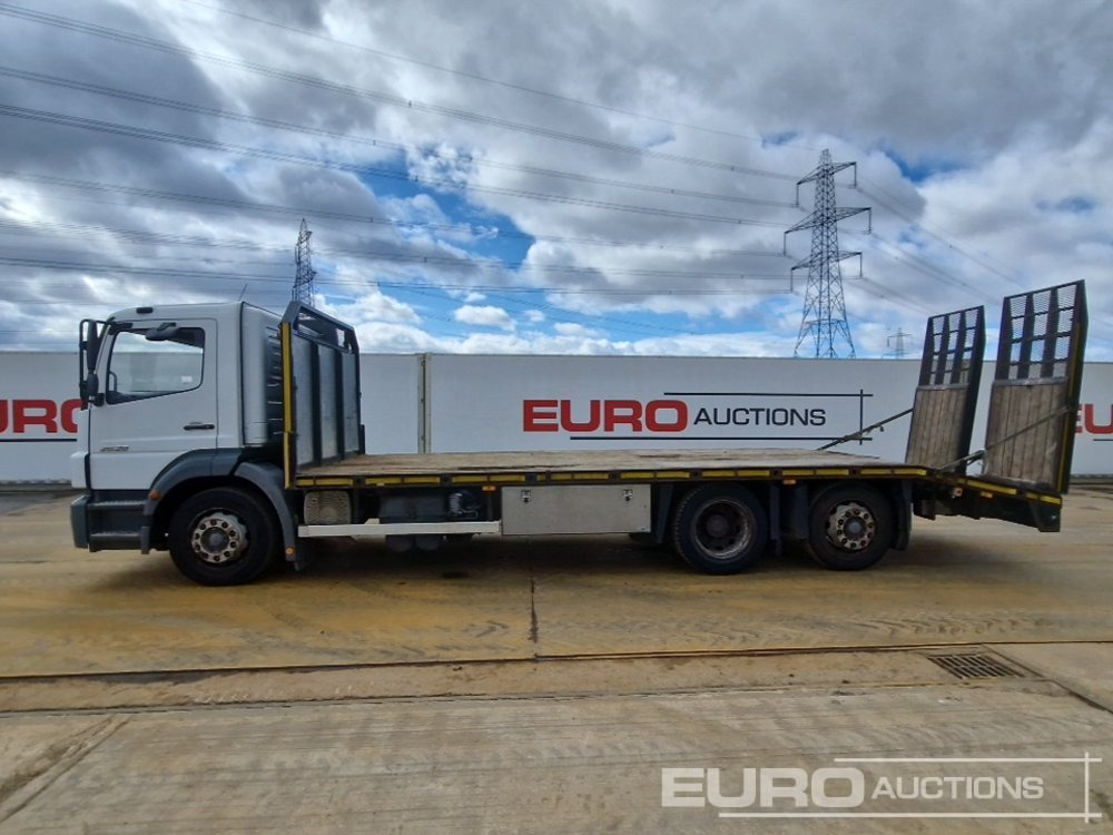2005 Mercedes Axor 2528 - Camion plateau: photos 2 2005 Mercedes Axor 2528 - Camion plateau: photos 2
