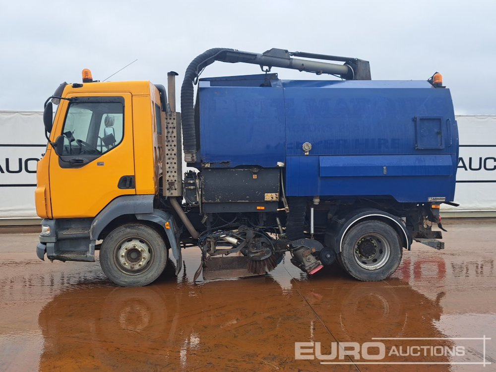 2006 DAF LF - Balayeuse de voirie: photos 2 2006 DAF LF - Balayeuse de voirie: photos 2