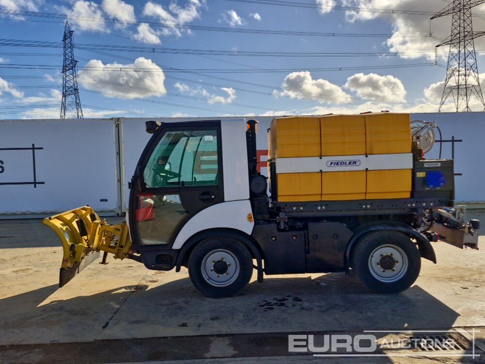 2006 Multicar 4x2 Implement Carrier, Snow Plough, Fiedler Body, Reverse Camera - Quadricycle: photos 2 2006 Multicar 4x2 Implement Carrier, Snow Plough, Fiedler Body, Reverse Camera - Quadricycle: photos 2