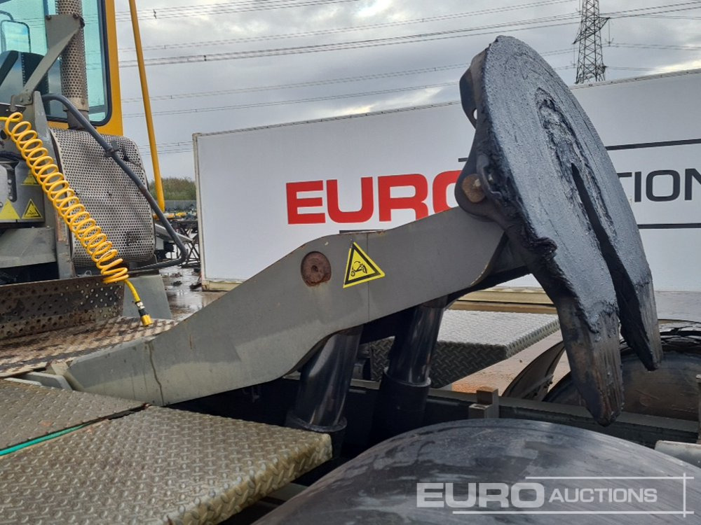 Tracteur portuaire 2006 Terberg YT82: photos 22 Tracteur portuaire 2006 Terberg YT82: photos 22