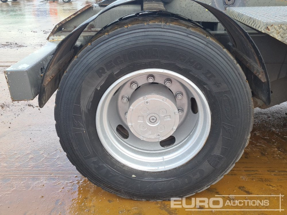 Tracteur portuaire 2006 Terberg YT82: photos 11 Tracteur portuaire 2006 Terberg YT82: photos 11