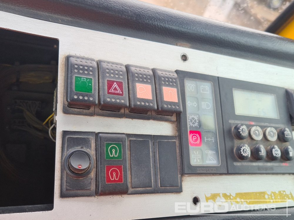 Tracteur portuaire 2006 Terberg YT82: photos 33 Tracteur portuaire 2006 Terberg YT82: photos 33