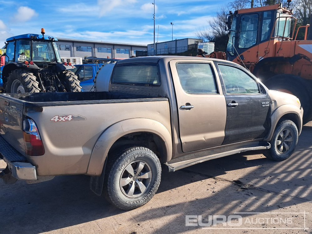 2006 Toyota Hilux - Pick-up: photos 3 2006 Toyota Hilux - Pick-up: photos 3