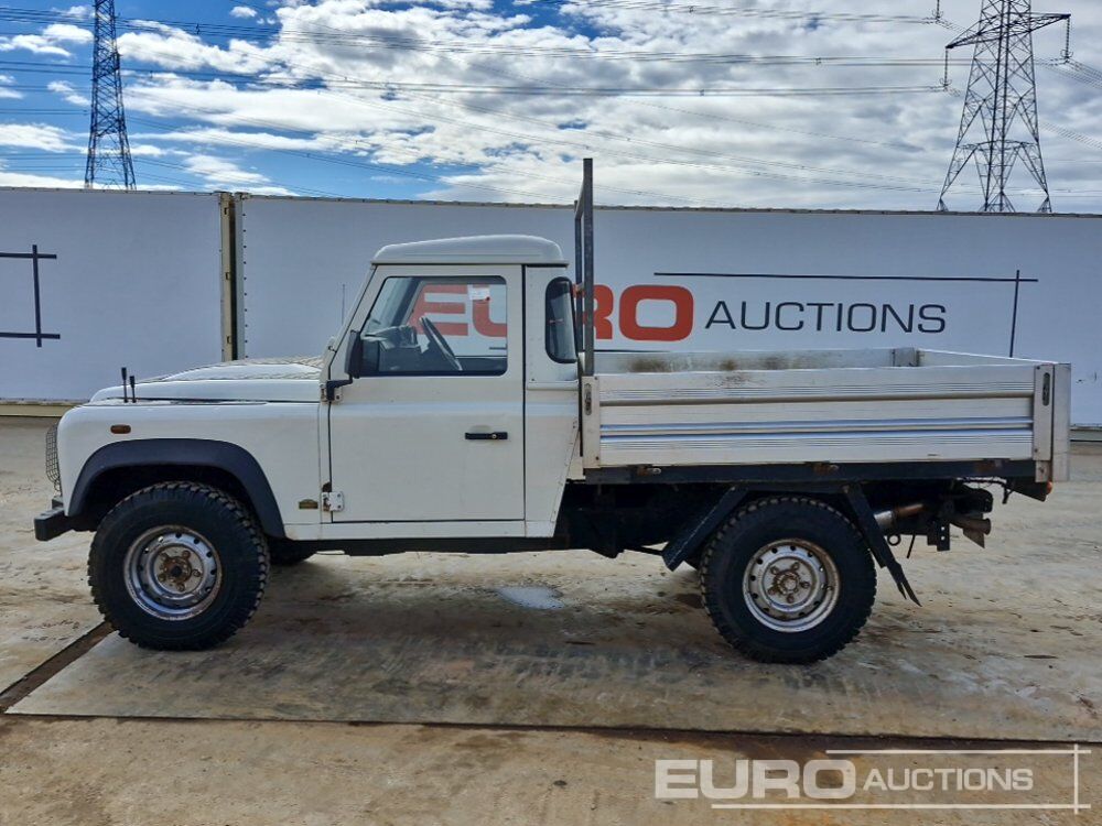 2007 Land Rover Defender - Pick-up: photos 2 2007 Land Rover Defender - Pick-up: photos 2