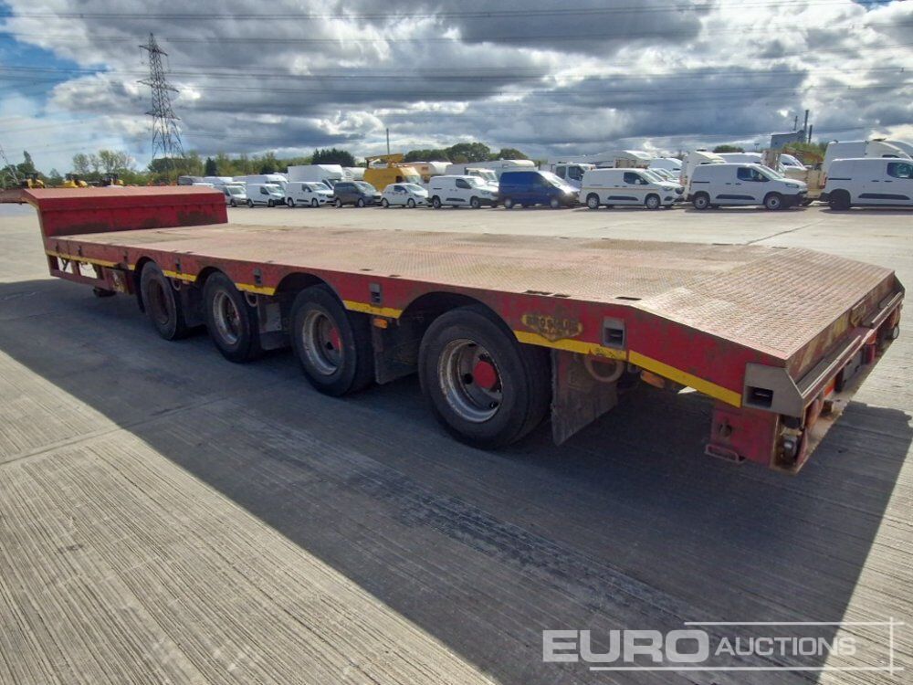 2008 Broshius 4 Axle Extendable Step Frame Low Loader Trailer, Outriggers, Rear Steer - Remorque porte-engin surbaissée: photos 3 2008 Broshius 4 Axle Extendable Step Frame Low Loader Trailer, Outriggers, Rear Steer - Remorque porte-engin surbaissée: photos 3