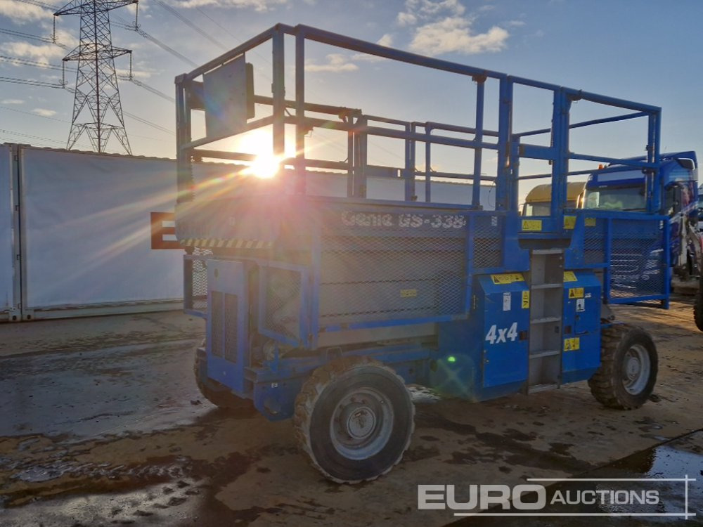 2010 Genie GS3384 - Nacelle: photos 1 2010 Genie GS3384 - Nacelle: photos 1