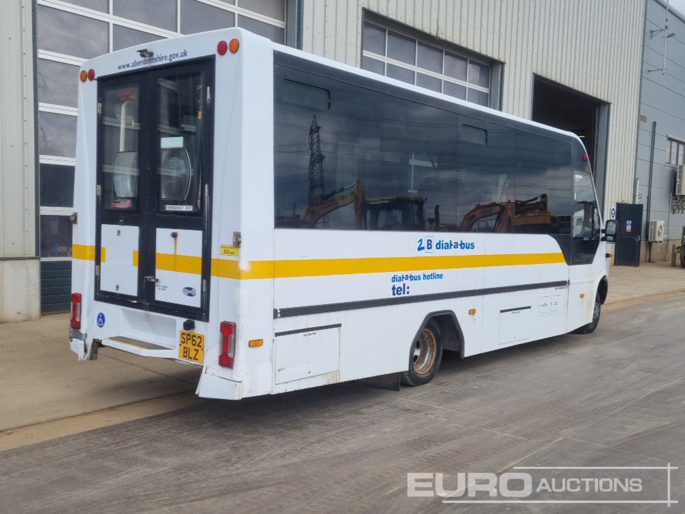 2012 Iveco 14 Seater Bus, Manual Gearbox - Minibus, Transport de personnes: photos 5 2012 Iveco 14 Seater Bus, Manual Gearbox - Minibus, Transport de personnes: photos 5