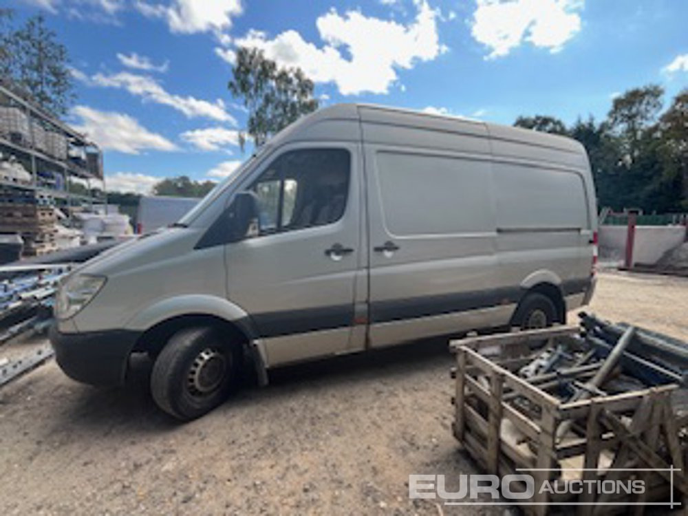 2012 Mercedes Sprinter 313CDI - Fourgonnette: photos 2 2012 Mercedes Sprinter 313CDI - Fourgonnette: photos 2