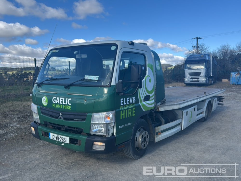 2012 Mitsubishi Fuso Canter - Camion porte-voitures: photos 1 2012 Mitsubishi Fuso Canter - Camion porte-voitures: photos 1