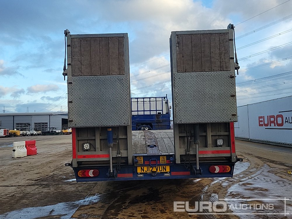 2012 Scania P280 - Camion plateau: photos 4 2012 Scania P280 - Camion plateau: photos 4