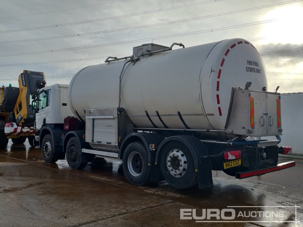 2012 Scania P340 - Camion citerne: photos 3 2012 Scania P340 - Camion citerne: photos 3