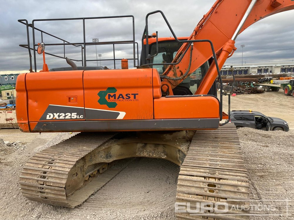 2013 Doosan DX225LC - Pelle sur chenille: photos 1 2013 Doosan DX225LC - Pelle sur chenille: photos 1