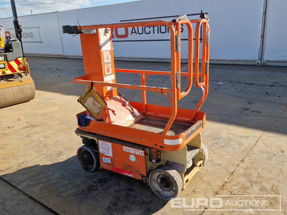 2013 JLG 1230ES - Nacelle: photos 3 2013 JLG 1230ES - Nacelle: photos 3