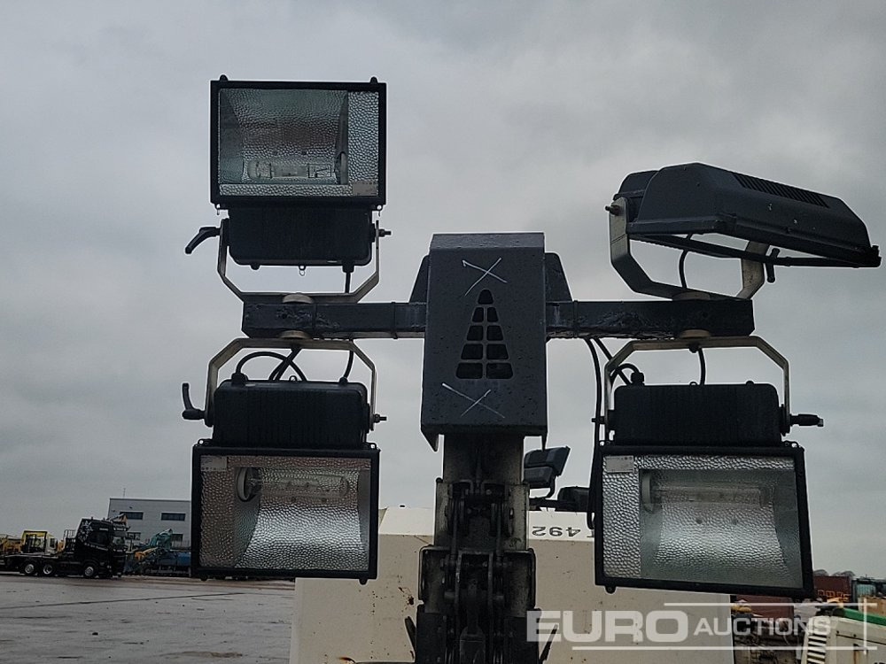 Mat d'éclairage 2013 Towerlight VB-9: photos 13