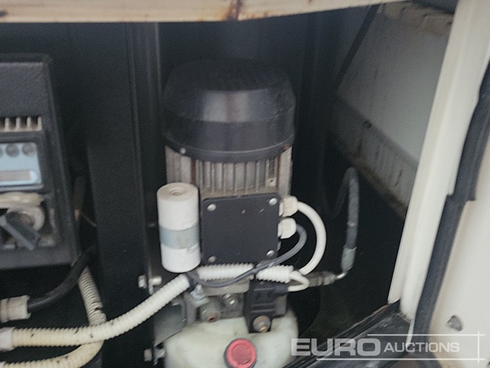 Mat d'éclairage 2013 Towerlight VB-9: photos 21