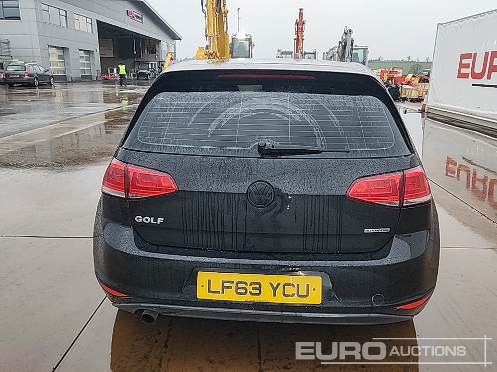 2013 Volkswagen Golf - Voiture: photos 4 2013 Volkswagen Golf - Voiture: photos 4