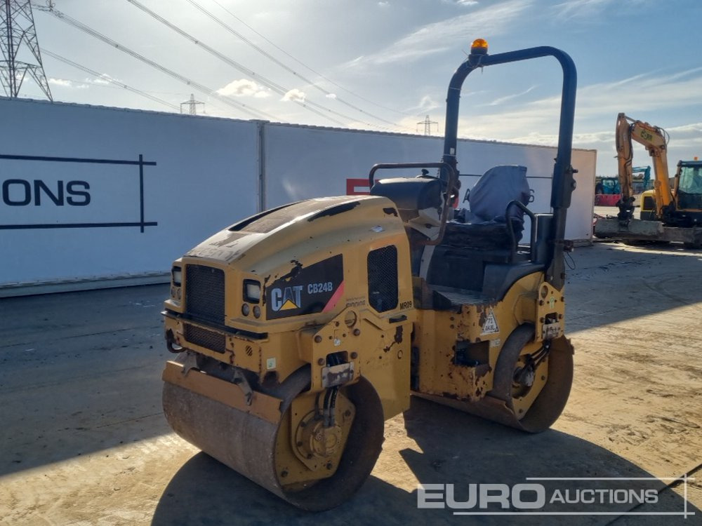 2014 CAT CB24B - Compacteur: photos 1 2014 CAT CB24B - Compacteur: photos 1