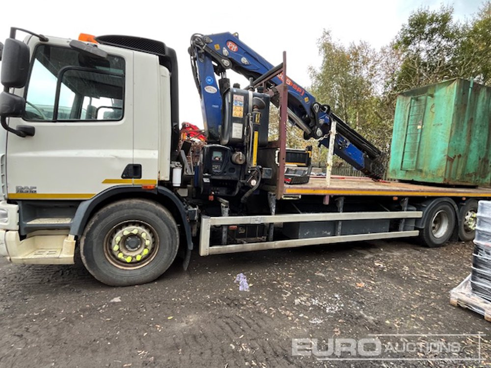 2014 DAF CF75.310 - Camion plateau: photos 2 2014 DAF CF75.310 - Camion plateau: photos 2