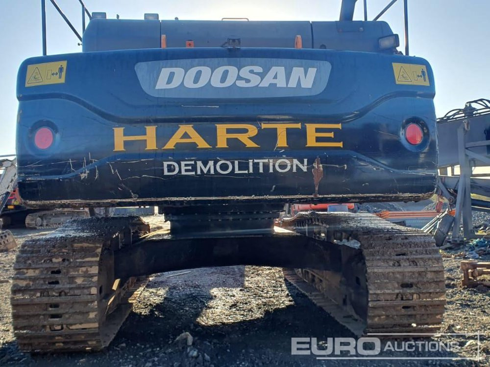 2014 Doosan DX300LC-3 - Pelle sur chenille: photos 3 2014 Doosan DX300LC-3 - Pelle sur chenille: photos 3