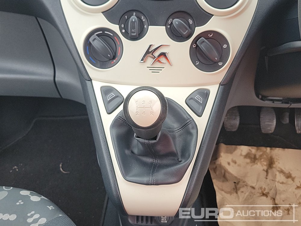 Voiture 2014 Ford Ka: photos 26 Voiture 2014 Ford Ka: photos 26