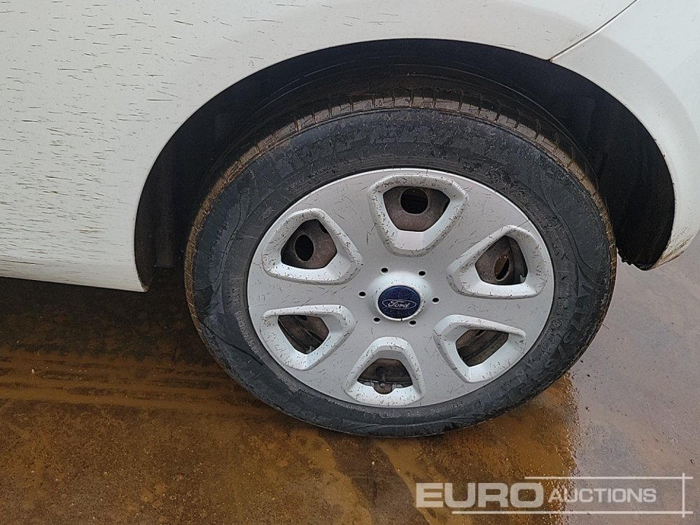 Voiture 2014 Ford Ka: photos 10 Voiture 2014 Ford Ka: photos 10