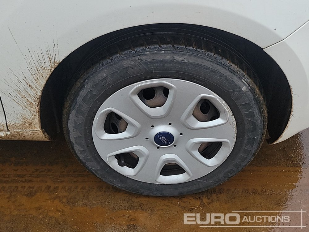 Voiture 2014 Ford Ka: photos 12 Voiture 2014 Ford Ka: photos 12