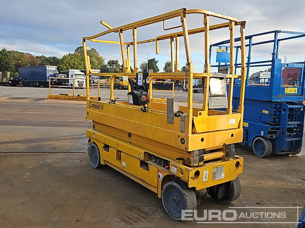 2014 Haulotte Compact 8 - Nacelle: photos 3 2014 Haulotte Compact 8 - Nacelle: photos 3