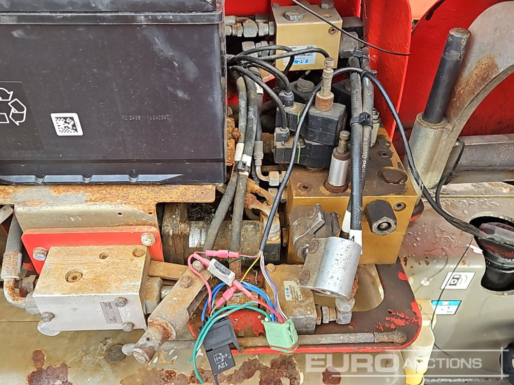 Nacelle 2014 Niftylift HR21D: photos 29 Nacelle 2014 Niftylift HR21D: photos 29