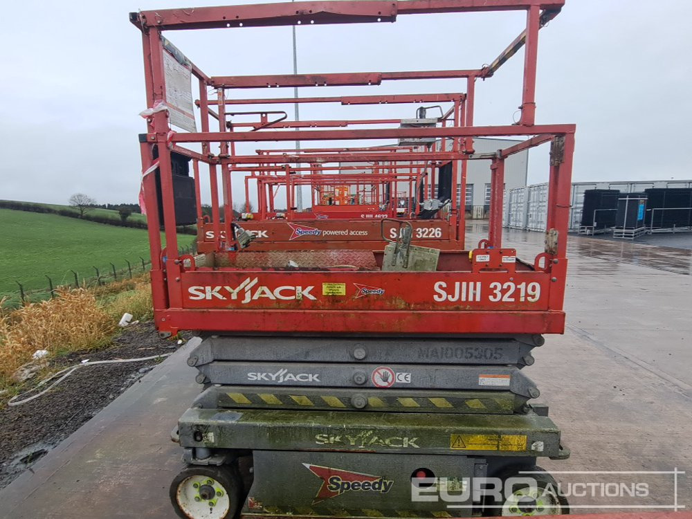 2014 SkyJack SJ3219 - Nacelle: photos 2 2014 SkyJack SJ3219 - Nacelle: photos 2