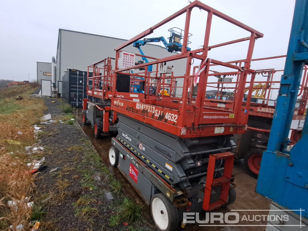 2014 SkyJack SJ4632 - Nacelle: photos 2 2014 SkyJack SJ4632 - Nacelle: photos 2