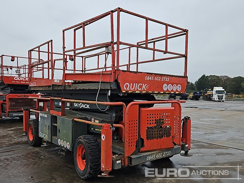 2014 SkyJack SJ9241 - Nacelle: photos 3 2014 SkyJack SJ9241 - Nacelle: photos 3