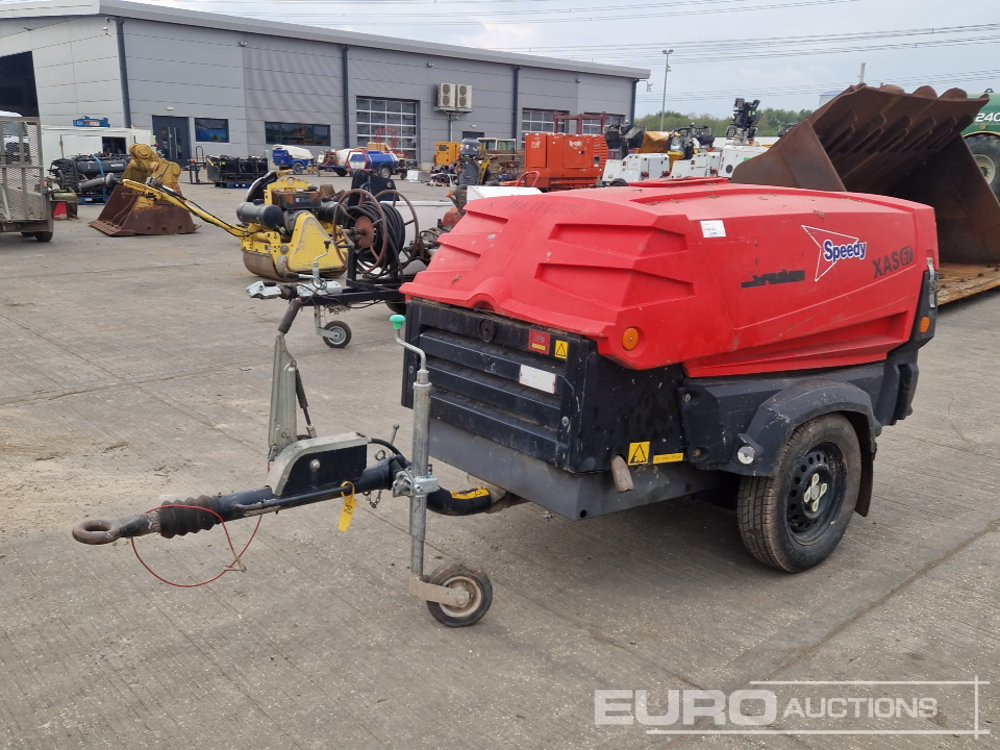 2015 Atlas Copco XAS 67 - Compresseur d'air: photos 1 2015 Atlas Copco XAS 67 - Compresseur d'air: photos 1