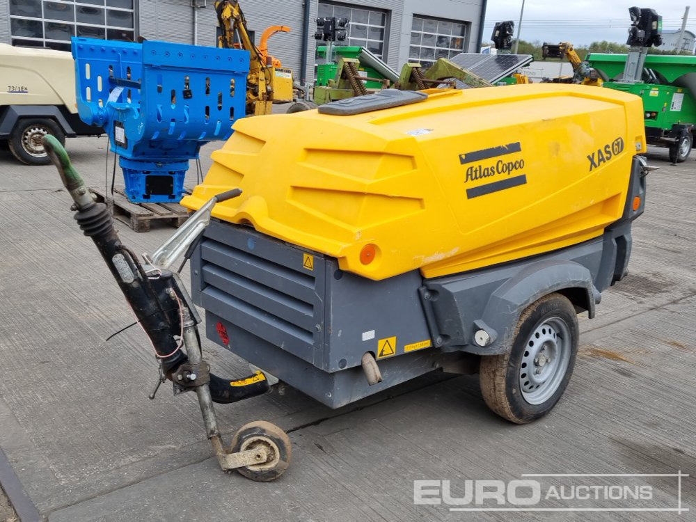 2015 Atlas Copco XAS67 130CFM - Compresseur d'air: photos 1 2015 Atlas Copco XAS67 130CFM - Compresseur d'air: photos 1