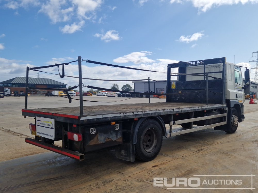 2015 DAF CR310 - Camion plateau: photos 5 2015 DAF CR310 - Camion plateau: photos 5