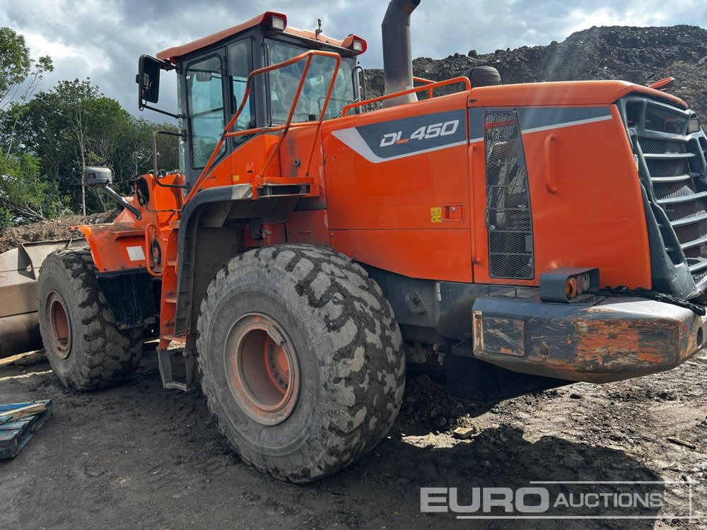 2015 Doosan DL450-3 - Chargeuse sur pneus: photos 2 2015 Doosan DL450-3 - Chargeuse sur pneus: photos 2