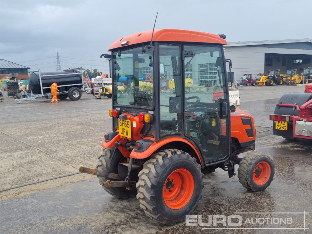 2015 Kioti CK2810HST - Micro tracteur: photos 5 2015 Kioti CK2810HST - Micro tracteur: photos 5