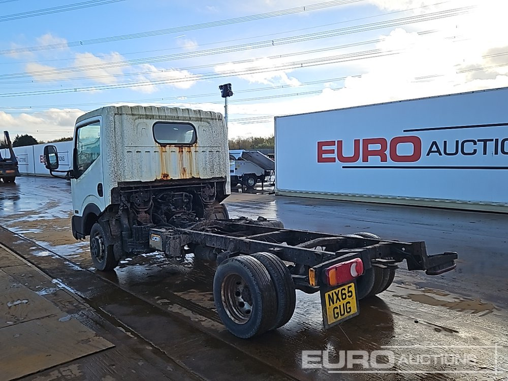 2015 Nissan NT400 - Châssis cabine: photos 3 2015 Nissan NT400 - Châssis cabine: photos 3